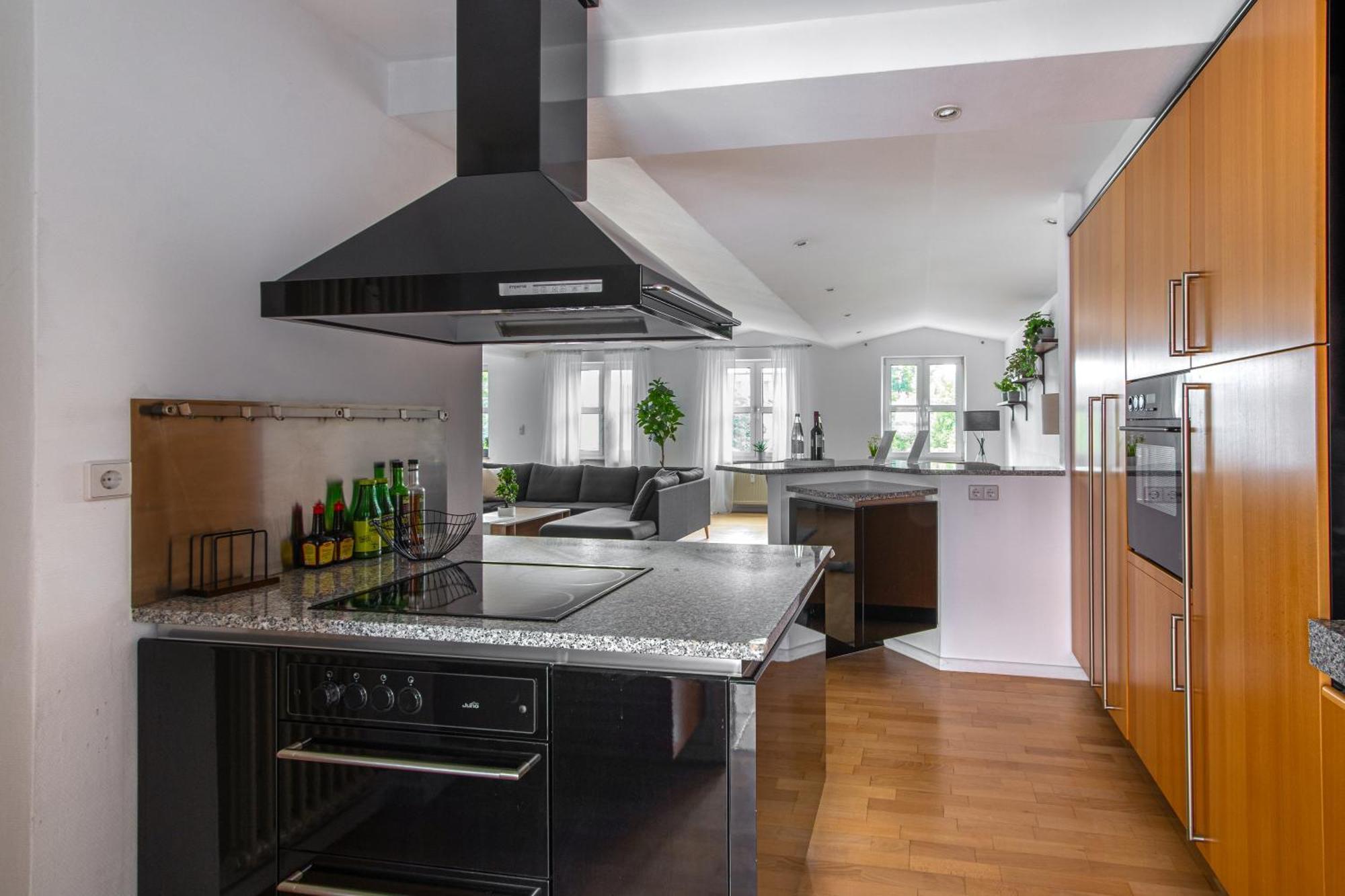Penthouse-Maisonette - City Center, Highspeed Internet, Garage ヴォルムス エクステリア 写真