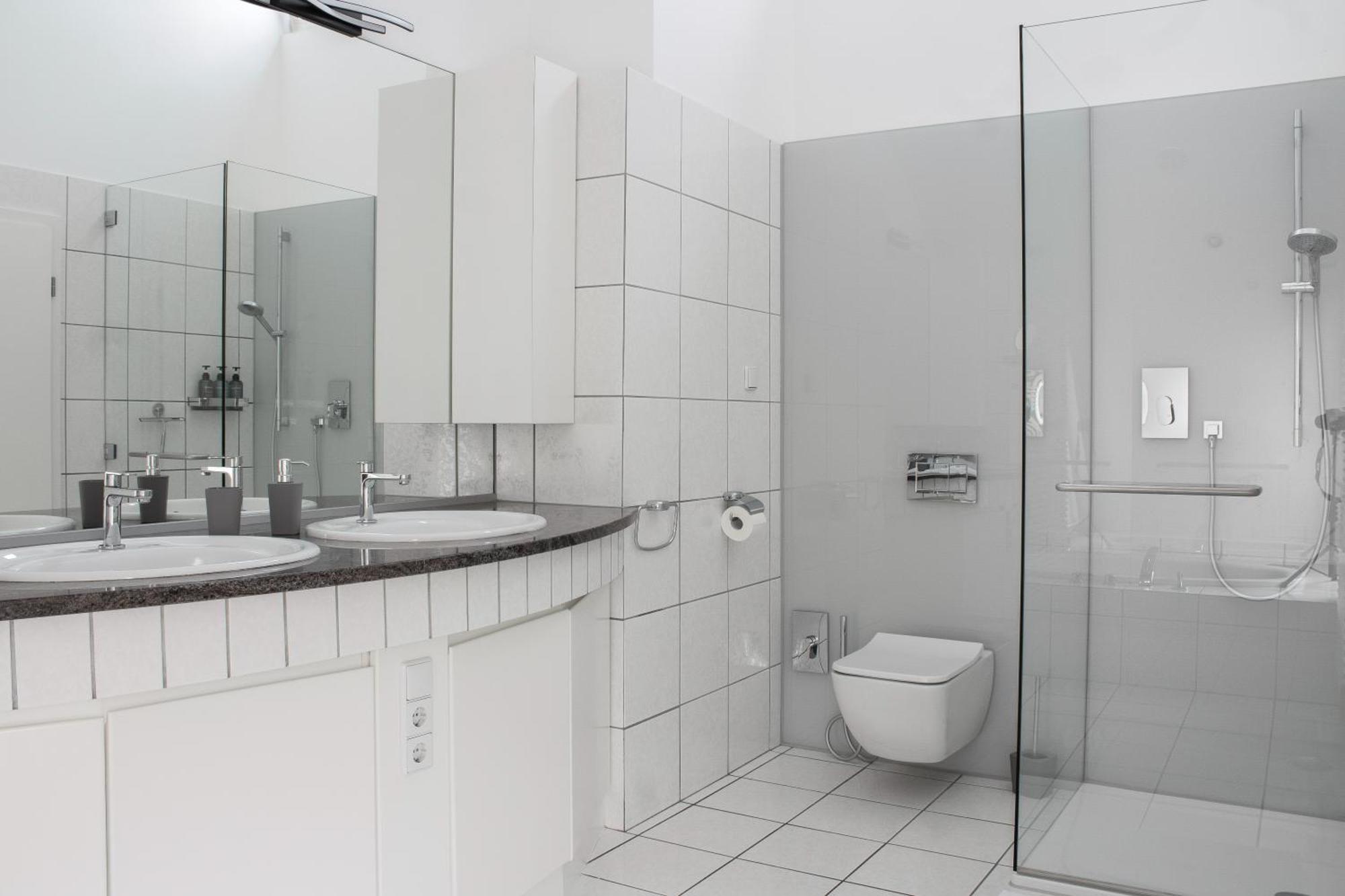 Penthouse-Maisonette - City Center, Highspeed Internet, Garage ヴォルムス エクステリア 写真